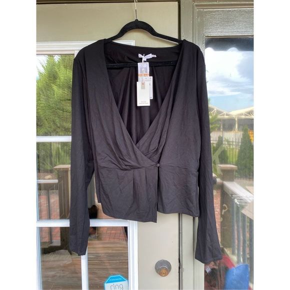 Good American NWT Black Wrap Top Blouse, Size 7 (4XL), MSRP $95 - Picture 3 of 8